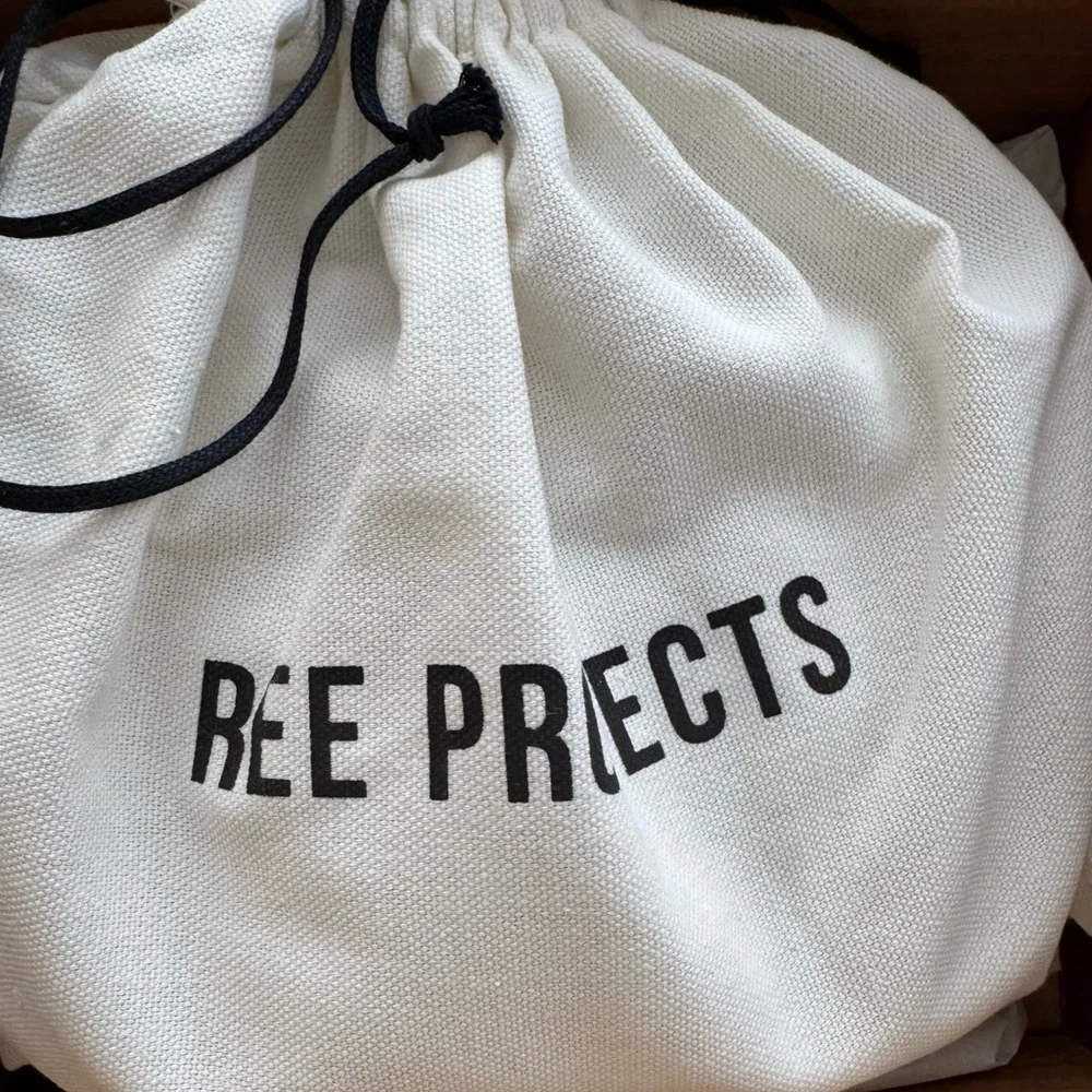 NIB Ree Projects Helene Hobo Mini Raffia Bag in Peach - Picture 12 of 14